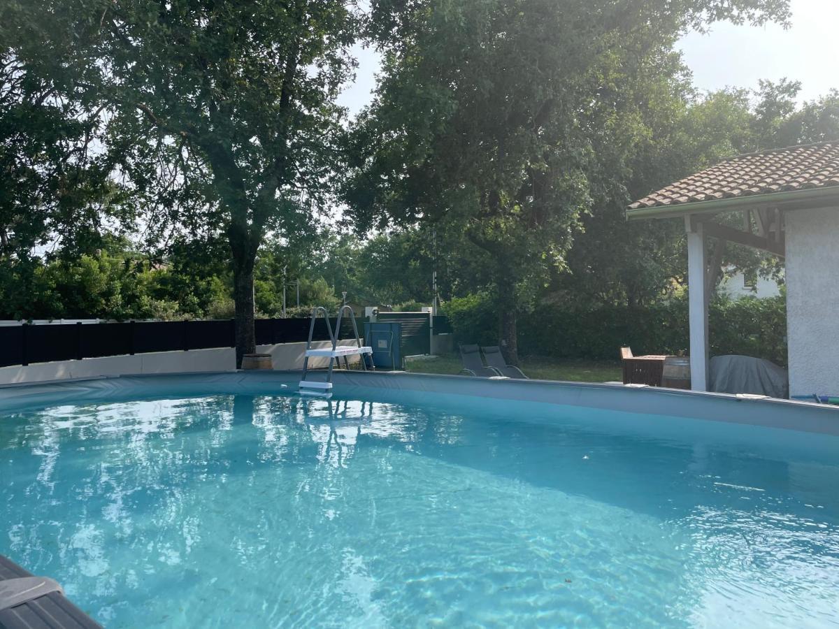 Villa Au Calme Avec Piscine, Grand Jardin Et Studio Independant Andernos-les-Bains Exterior photo